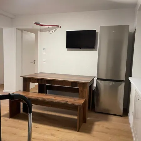 公寓 Sehr Schoene Und Modernisierte Mit Moderne Wohnraumlueftung *