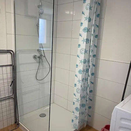 公寓 Sehr Schoene Und Modernisierte Mit Moderne Wohnraumlueftung *