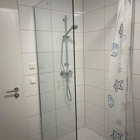 Sehr Schoene Und Modernisierte Mit Moderne Wohnraumlueftung